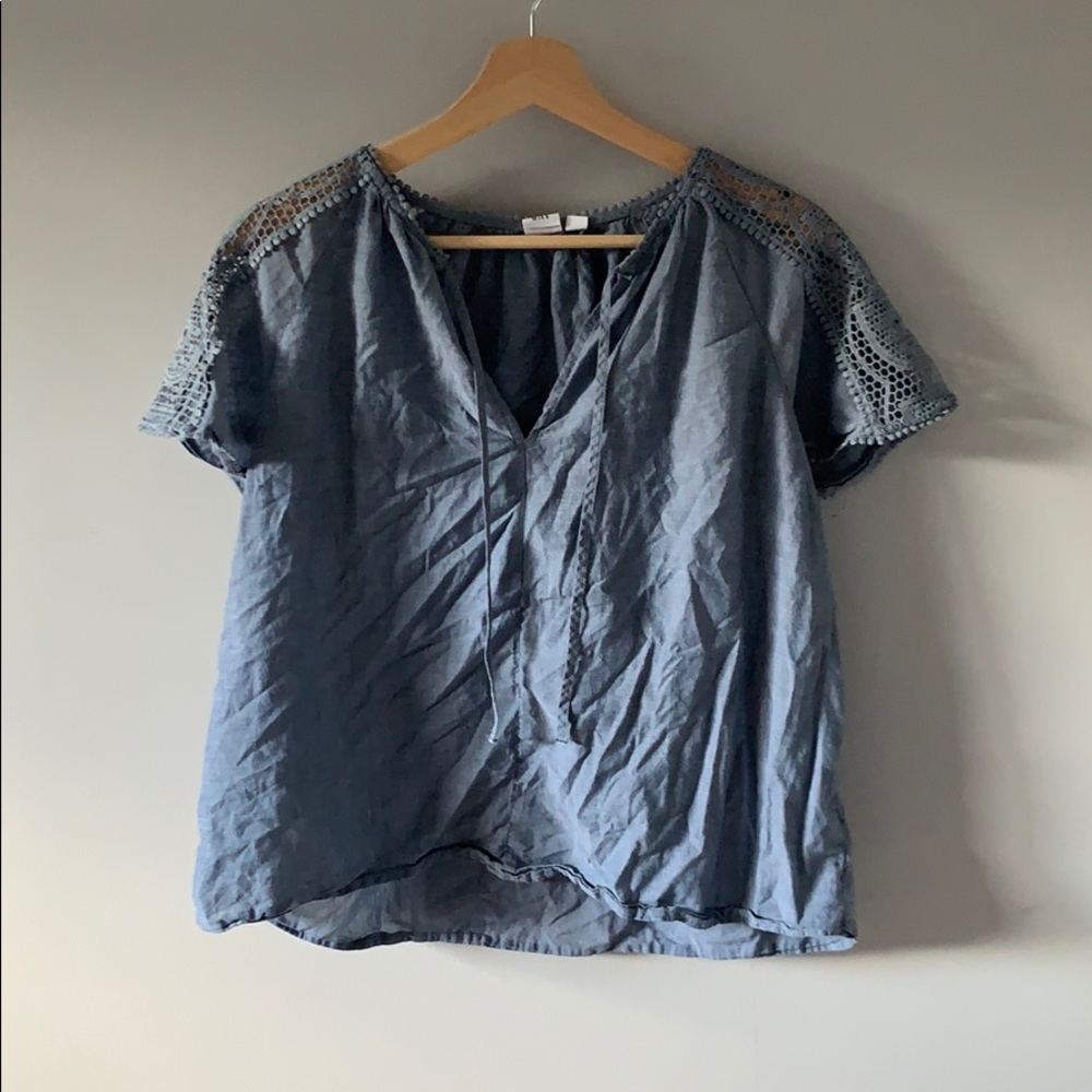GAP Blouse with embroidered sleeves